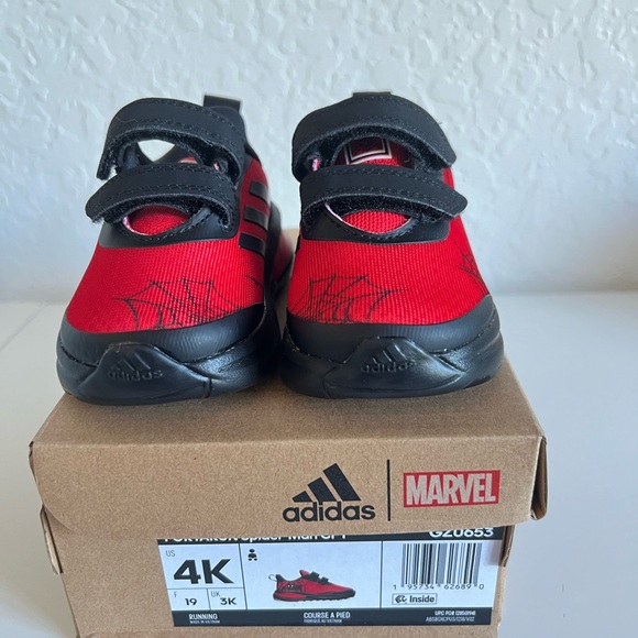 Spider-Man Adidas Red and black baby shoes - Picture 3 of 6